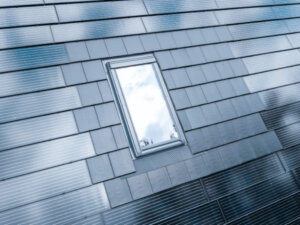 Päikesekatus Solarstone, päikesepaneelidega Katuspeale